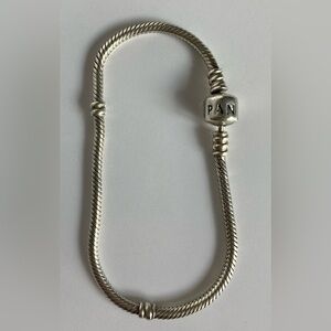 🔥SALE🔥PANDORA Bracelet